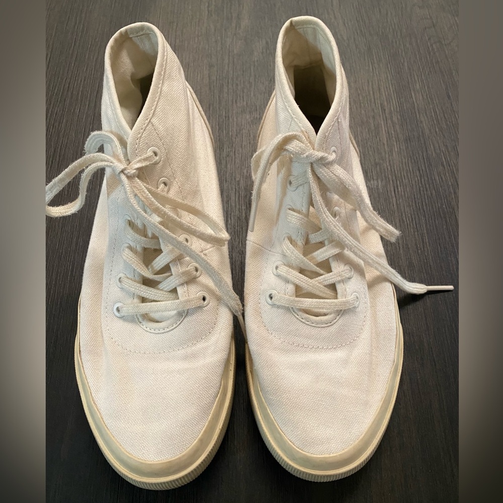 Everlane Off-White Canvas High-Top Sneakers